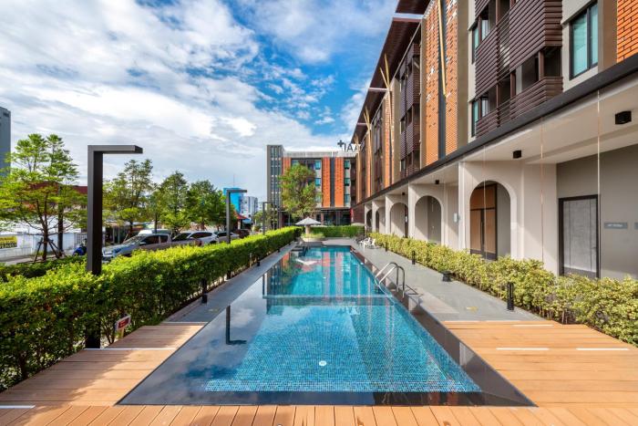 plaai plus hotel rayong