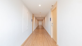 b2 don mueang premier hotel