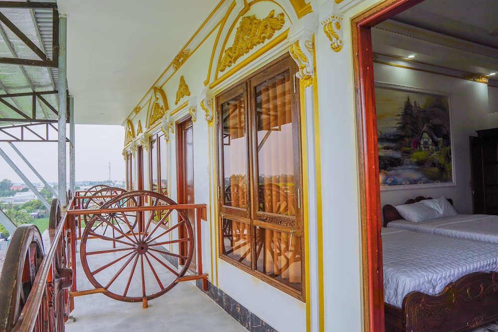 little saigon hostel