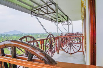 little saigon hostel