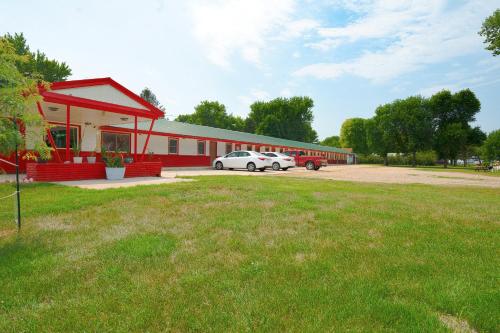 Oyo Hotel Lamberton Hwy 14,Mankato>>Lamberton,2 star