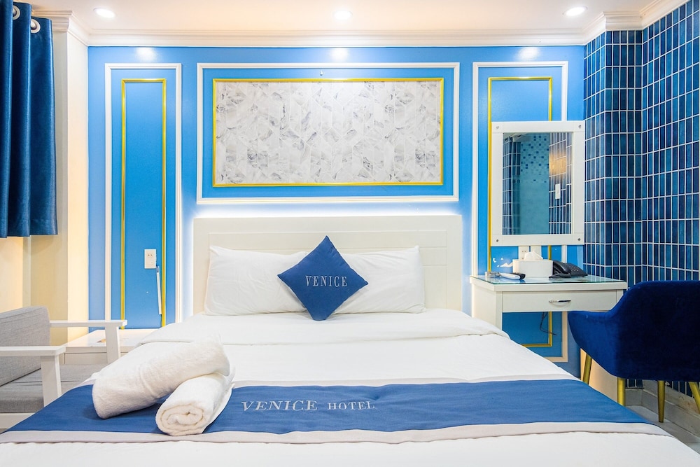 venice hotel