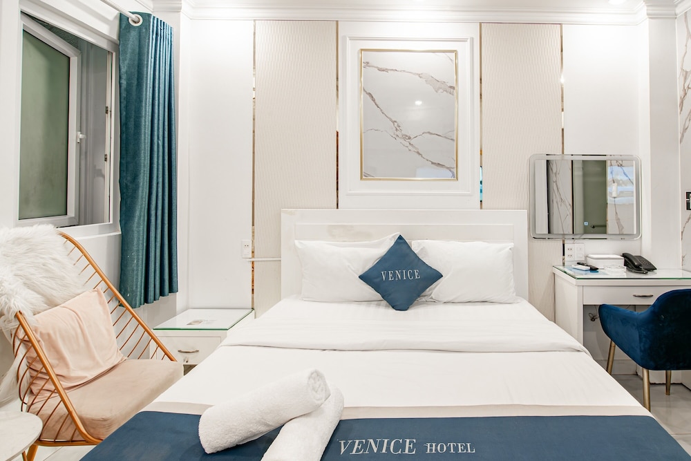 venice hotel
