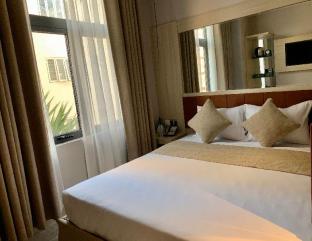 holiday 2 hotel