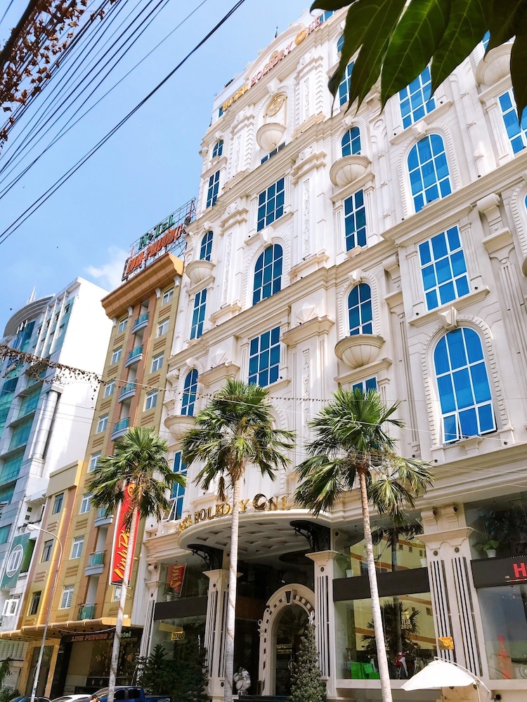 holiday 2 hotel
