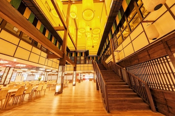 hilton quang hanh onsen resort