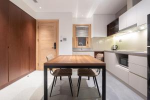 bi ecosuites hanoi