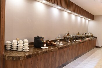 emerald hotel