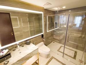 diamond stars ben tre hotel