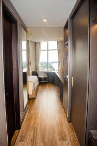 diamond stars ben tre hotel