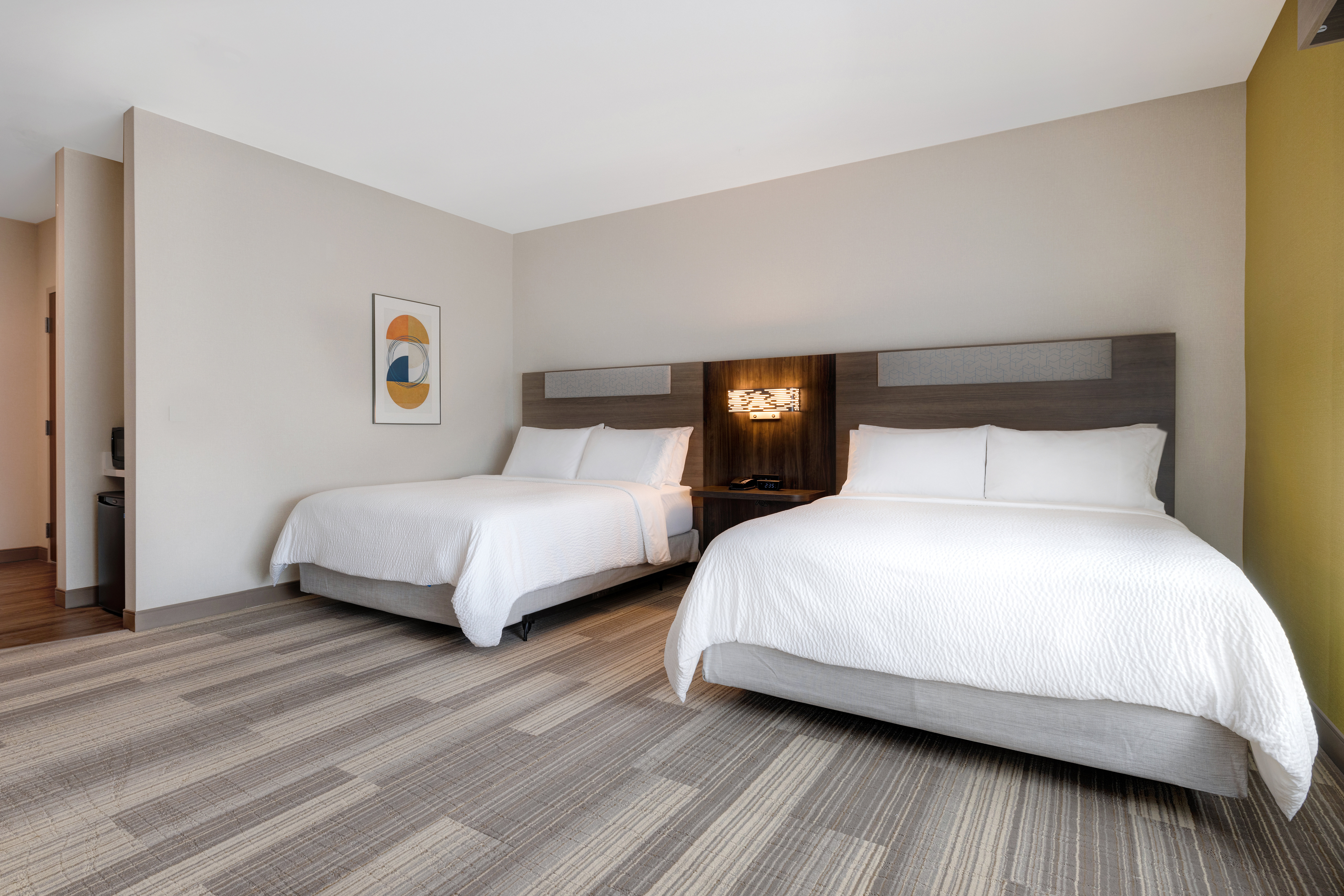holiday inn express and suites glendale downtown an ihg hotel