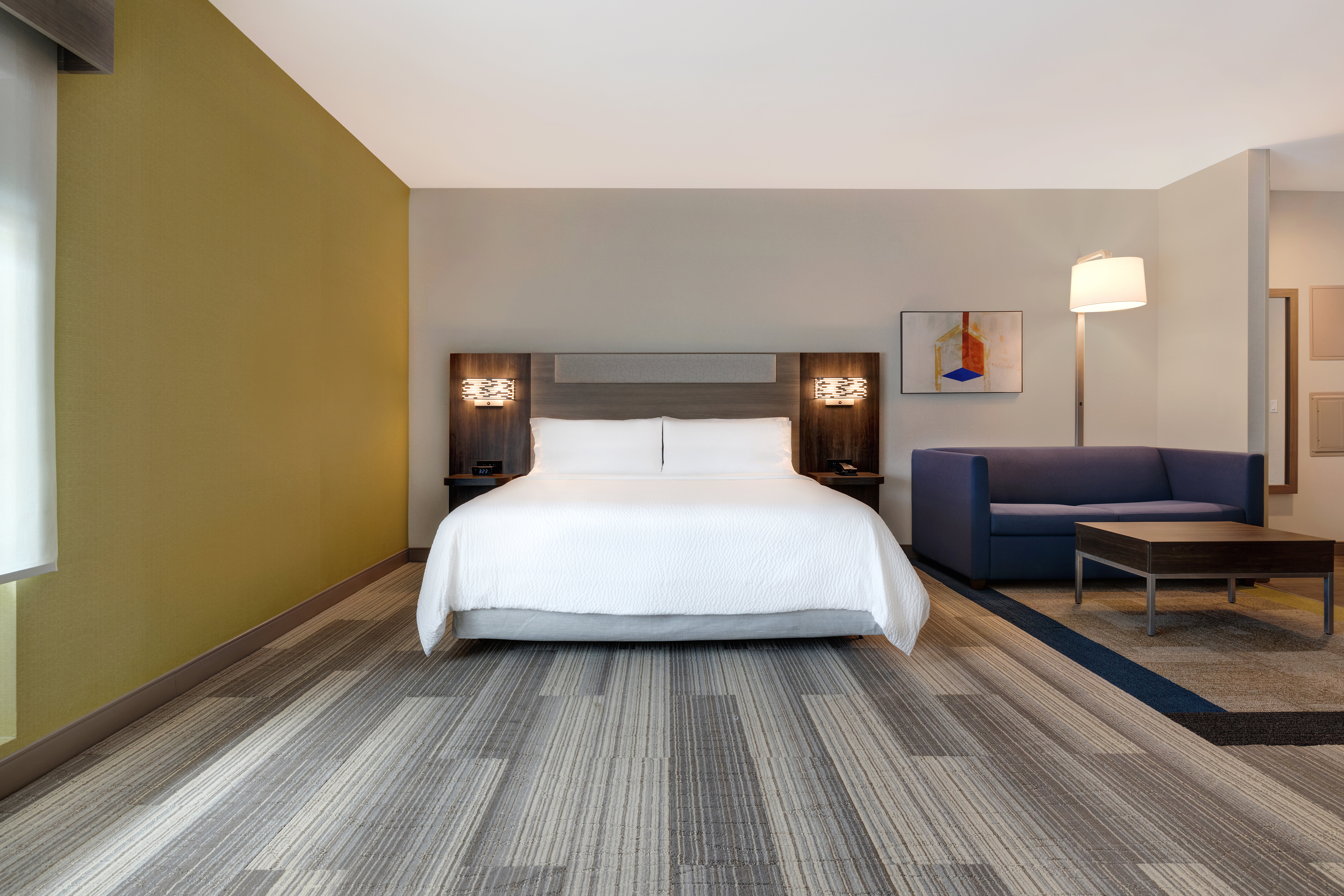 holiday inn express and suites glendale downtown an ihg hotel