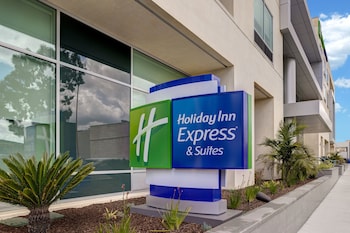 holiday inn express and suites glendale downtown an ihg hotel