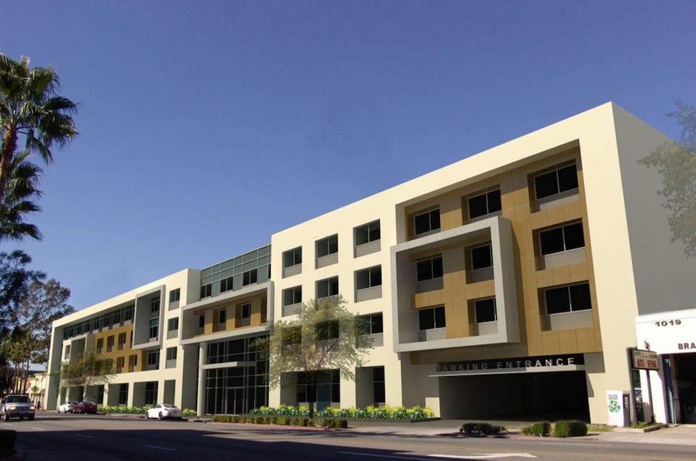 holiday inn express and suites glendale downtown an ihg hotel