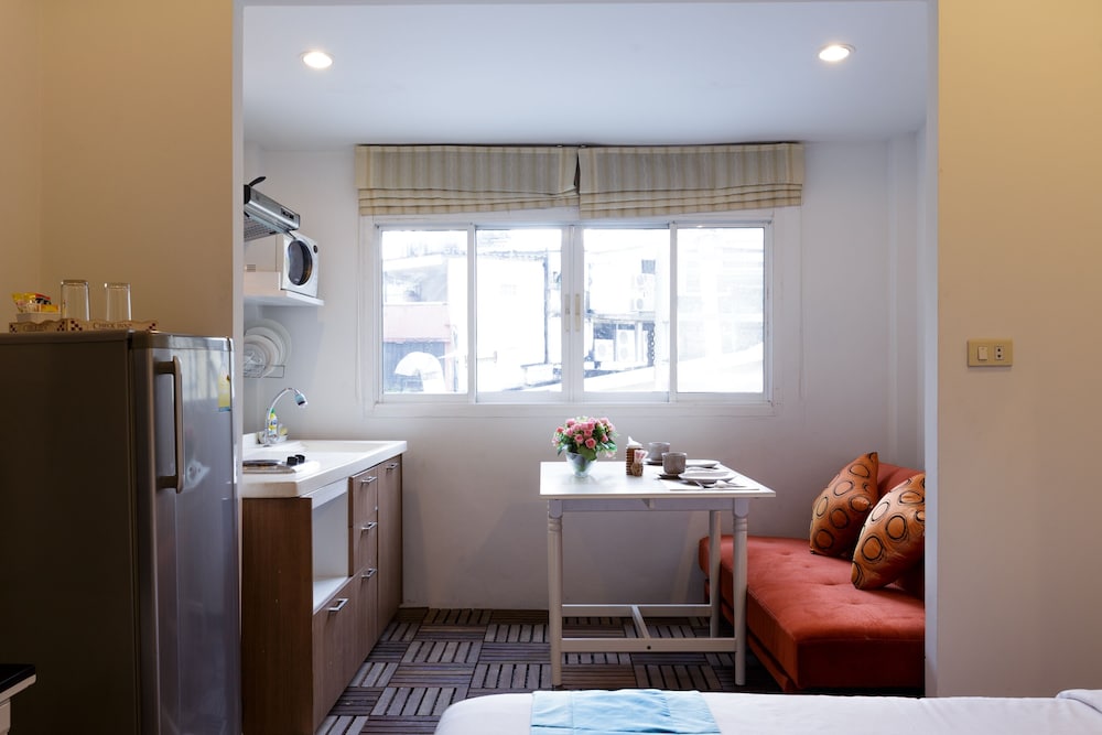 arawana residence phromphong