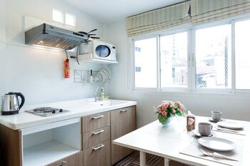 arawana residence phromphong