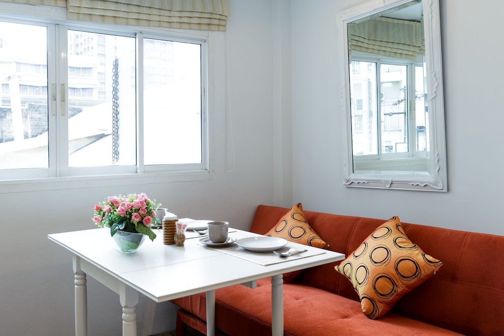 arawana residence phromphong