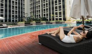 louis kienne chadstone cikarang