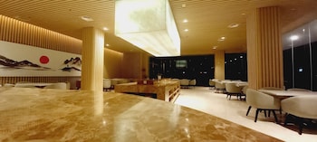 louis kienne chadstone cikarang