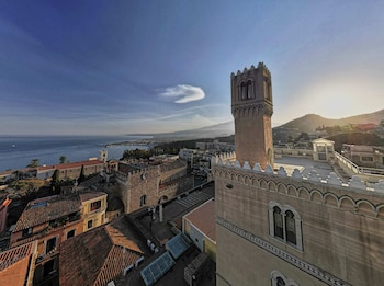Palazzo Vecchio Taormina,Messina>>Catania,5 star