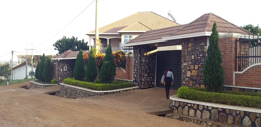 inganzi apartments