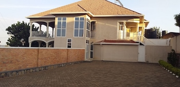 inganzi apartments