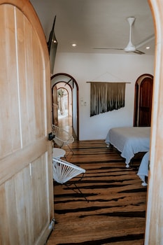 apartments and suites madre holbox self check in
