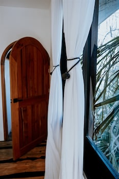 apartments and suites madre holbox self check in