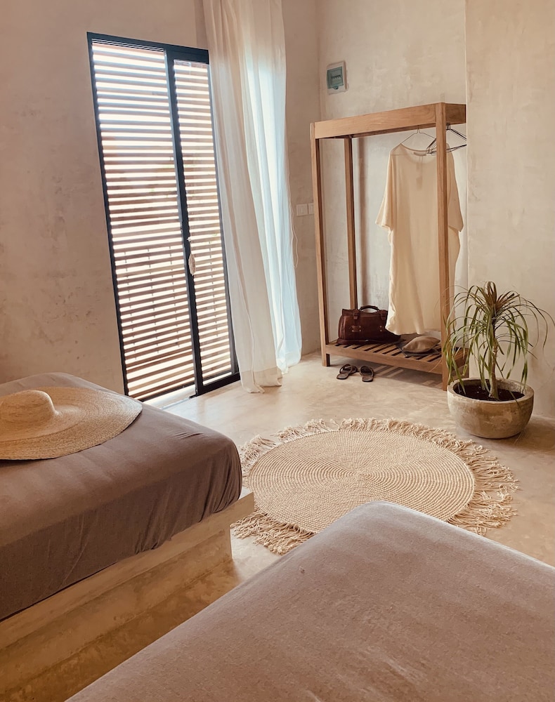 apartments and suites madre holbox self check in