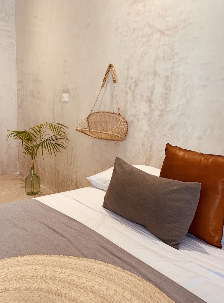 apartments and suites madre holbox self check in