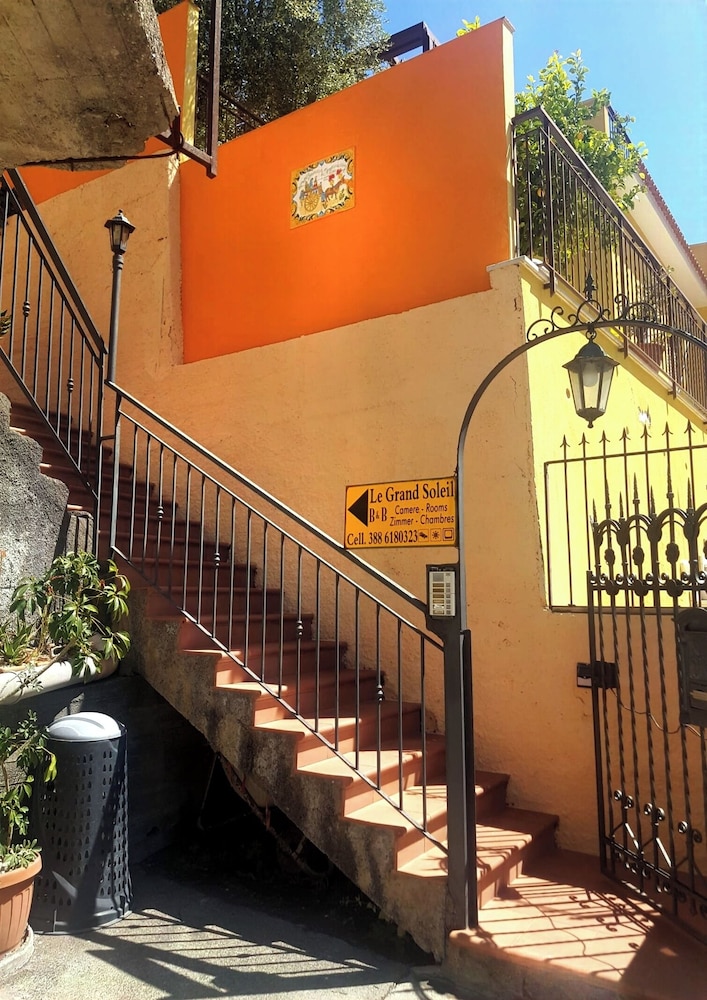 le grand soleil apartments