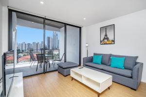 surfers paradise