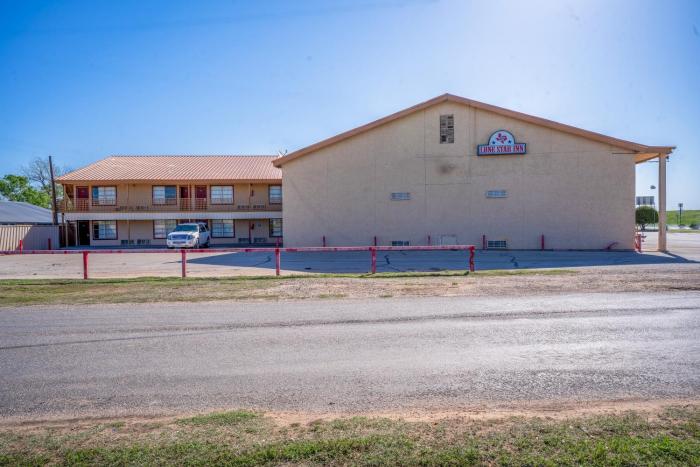lone star inn