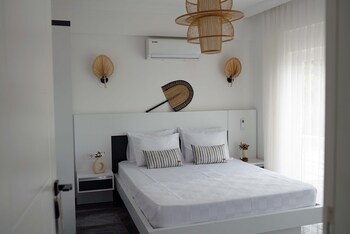 blue island luxury hotel adults only