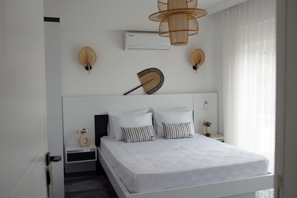 blue island luxury hotel adults only