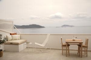 blue island luxury hotel adults only