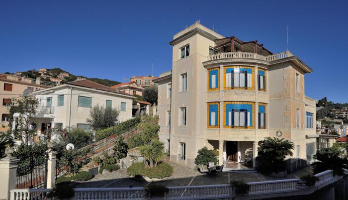 hotel villa centa