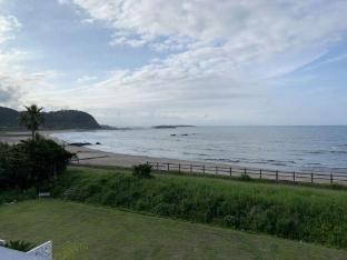 shirahama beach garden