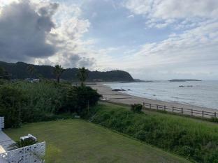 shirahama beach garden