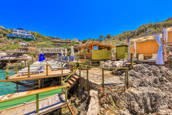 atalante hotel