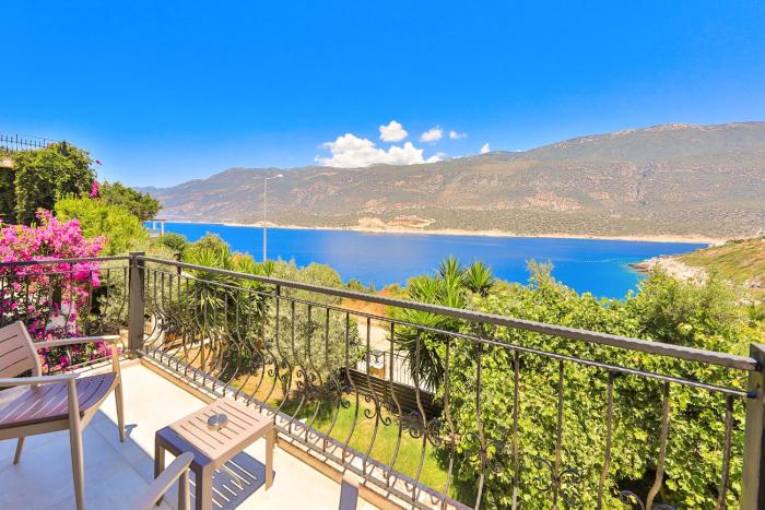 atalante hotel