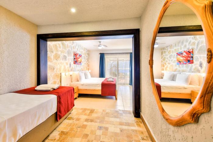 atalante hotel