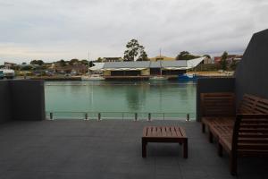 ulverstone waterfront apartments