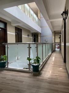 hemak suites