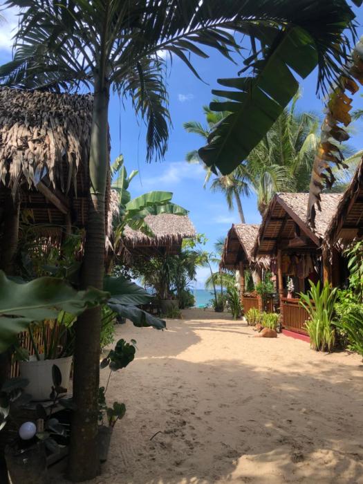 zhayas beach and cottages