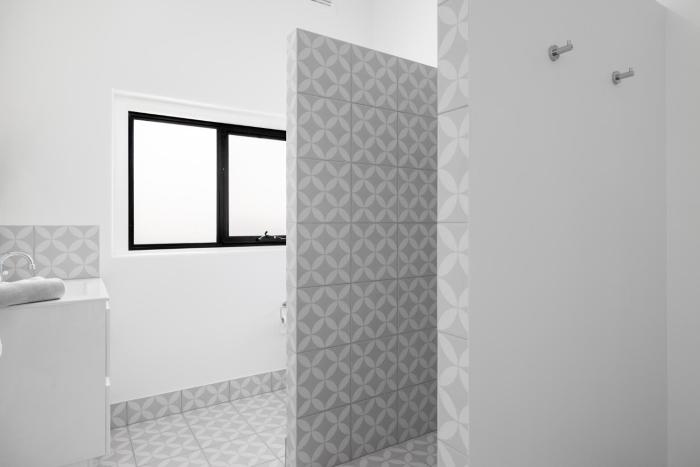 deco beach luxury apartments