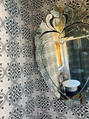 treedom villas and vardos