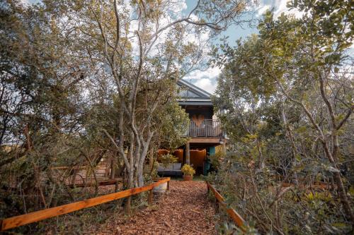 treedom villas and vardos