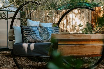 treedom villas and vardos