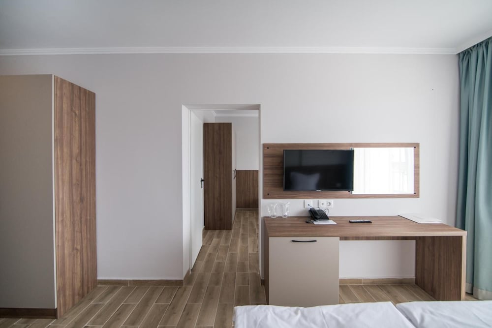 hotel cinema